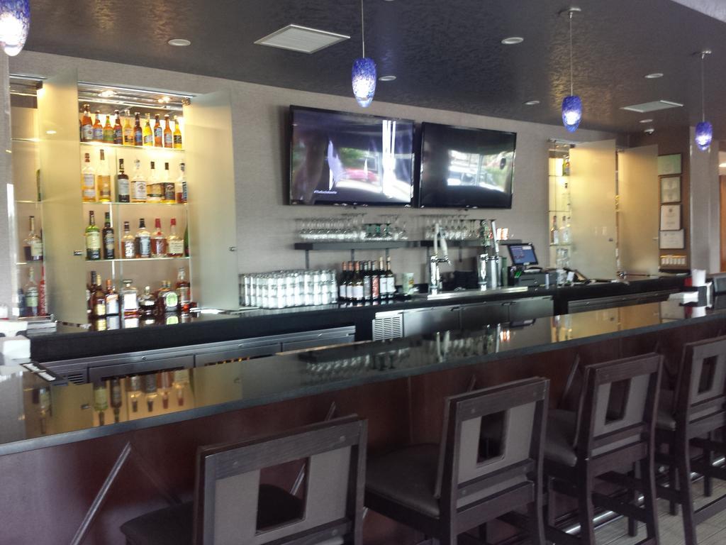 Wyndham Garden Elk Grove Village - O'Hare Dış mekan fotoğraf