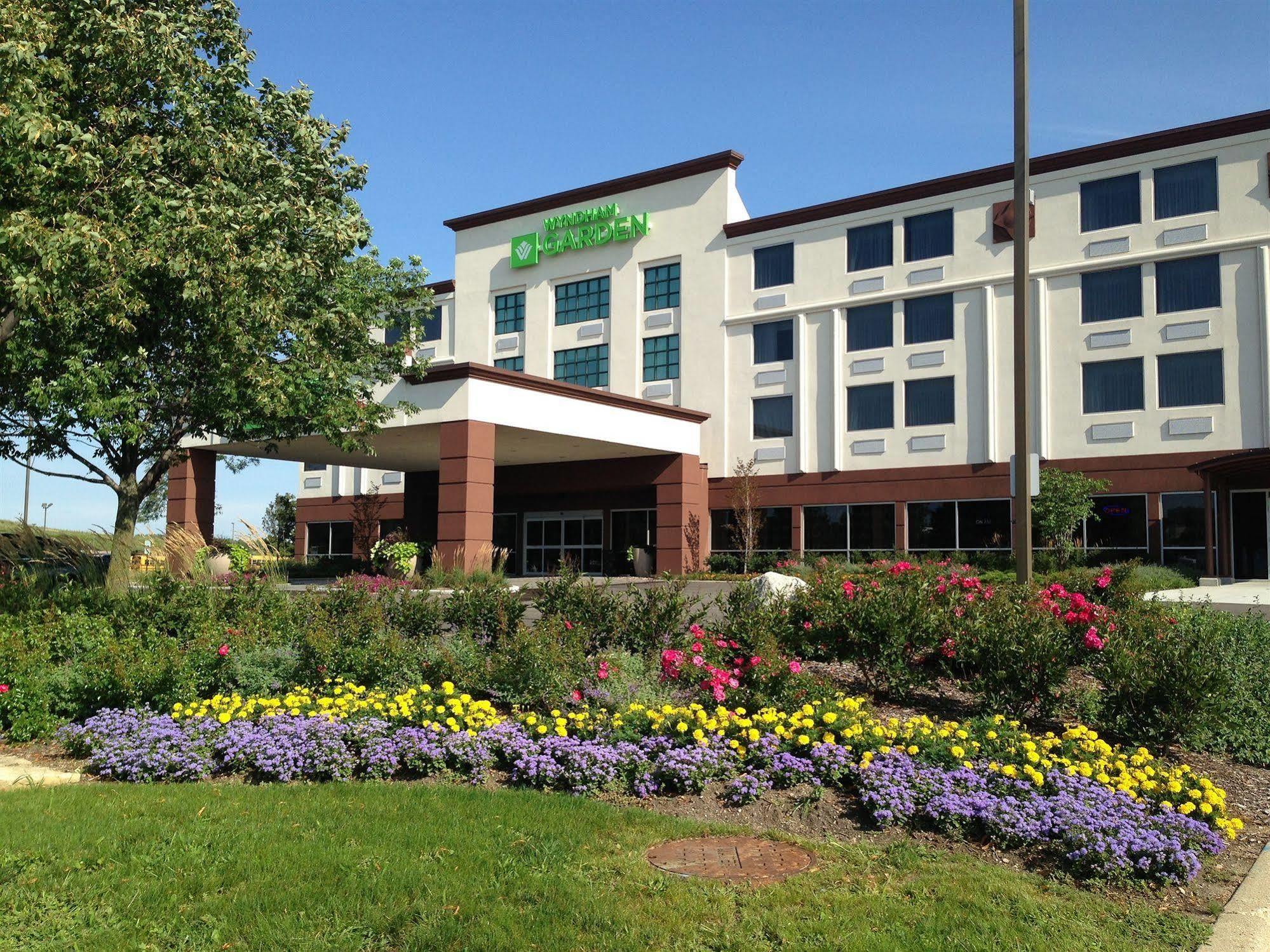 Wyndham Garden Elk Grove Village - O'Hare Dış mekan fotoğraf