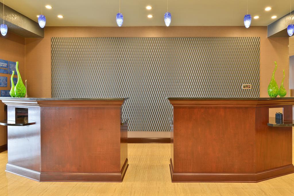 Wyndham Garden Elk Grove Village - O'Hare Dış mekan fotoğraf