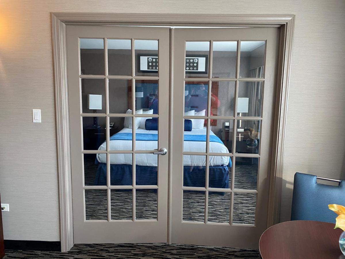 Wyndham Garden Elk Grove Village - O'Hare Dış mekan fotoğraf